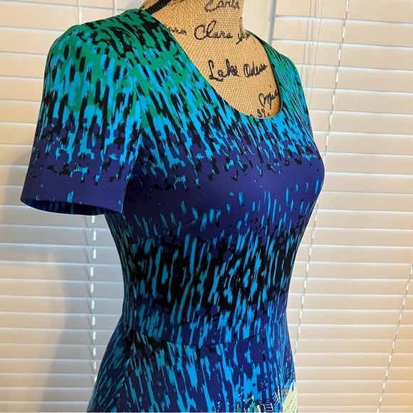 Belle Badgley Mischka Sz 2 Dress Blue Green A Line Flare Starry Night Art Wear - Picture 8 of 12